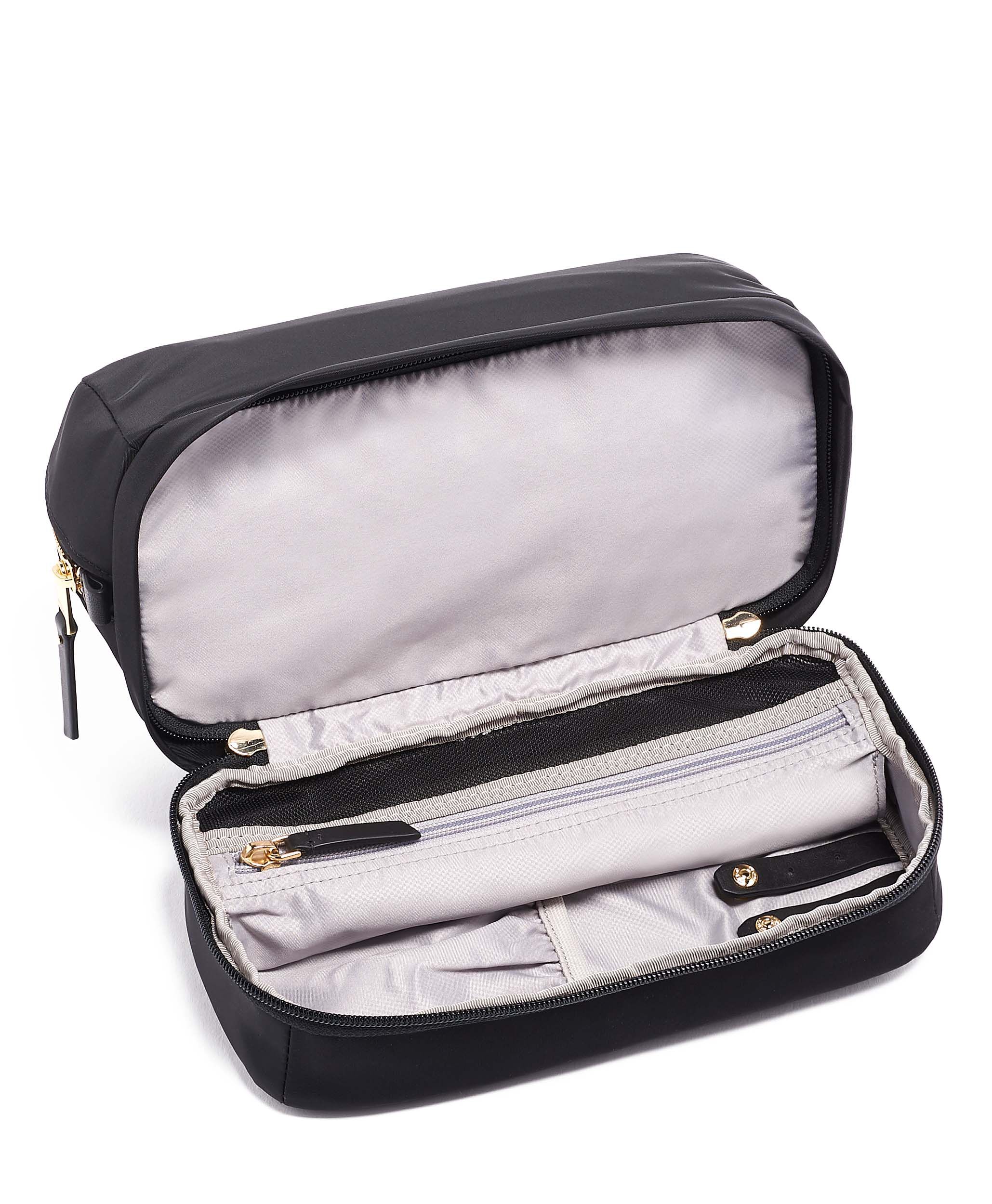 tumi makeup case
