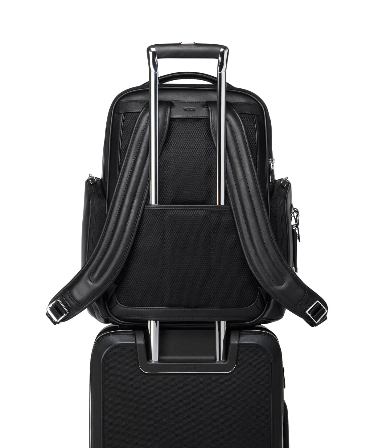 Arriv&eacute; Barker Large Backpack