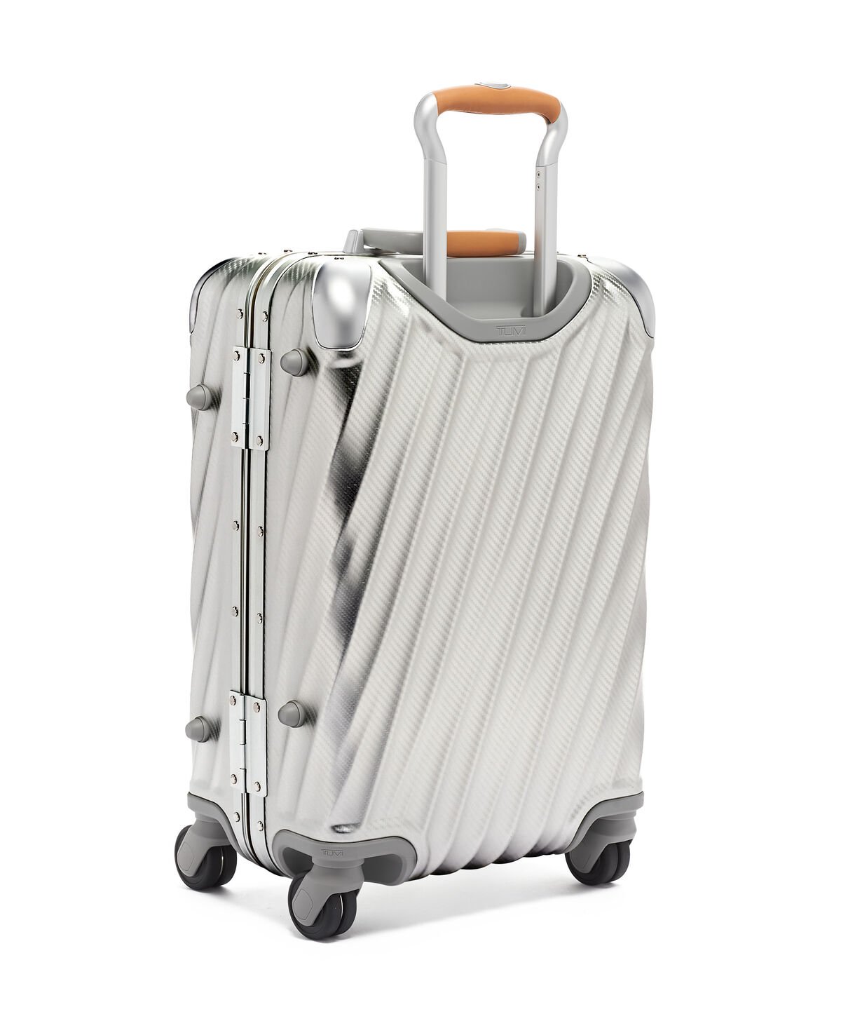 TUMI 19 Degree Aluminium INTERNATIONAL CARRY-ON Texture Silver