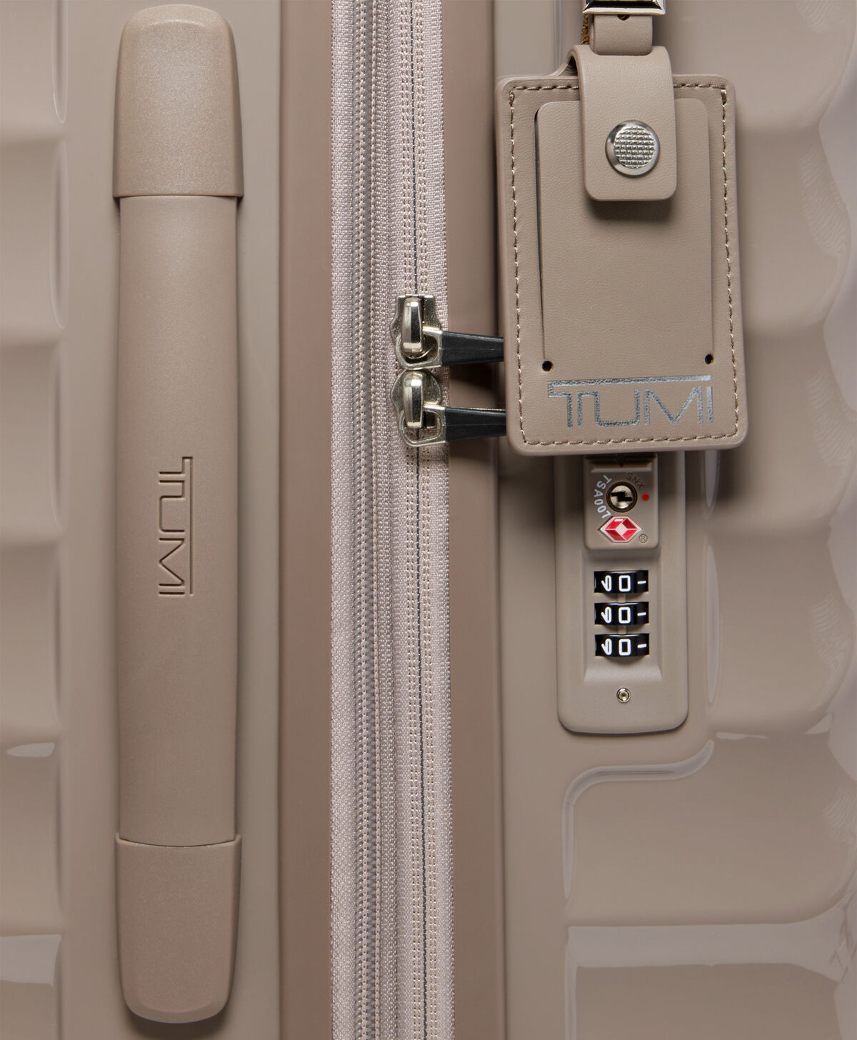 TUMI International Expandable Carry-On 55 cm