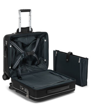 Arriv&eacute; Compact Front Pocket Cabin