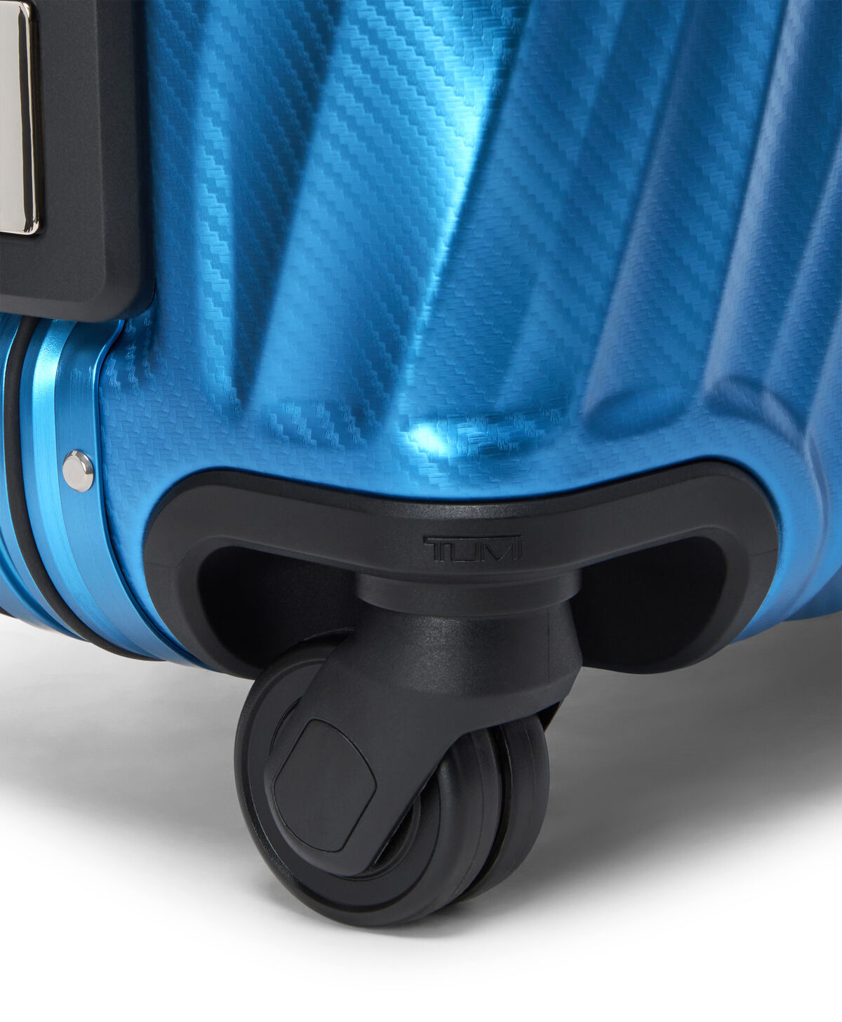 19 Degree Aluminium Large Cabin