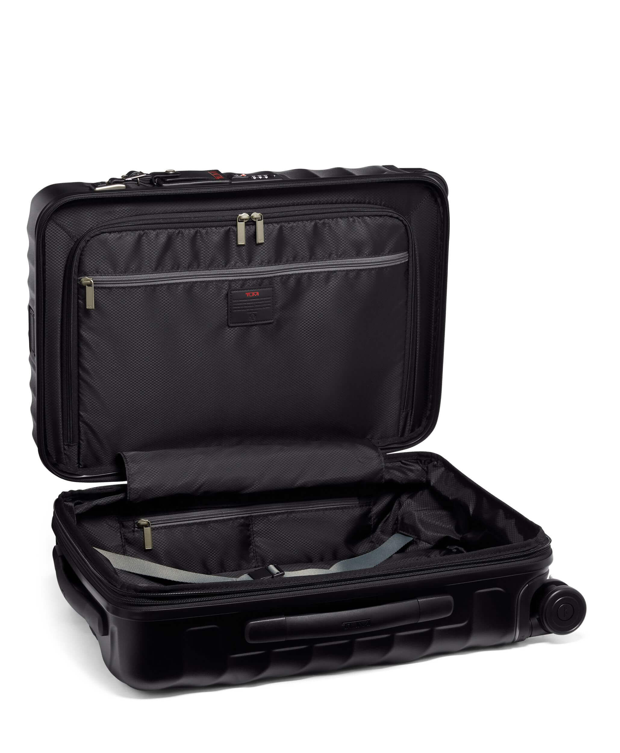 Tumi clearance sale deals