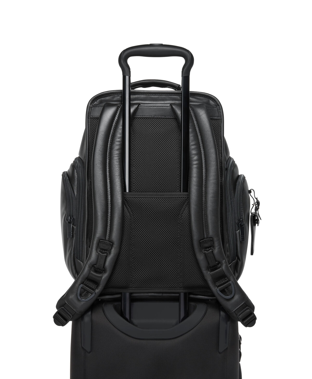 Alpha TUMI Brief Pack&reg;
