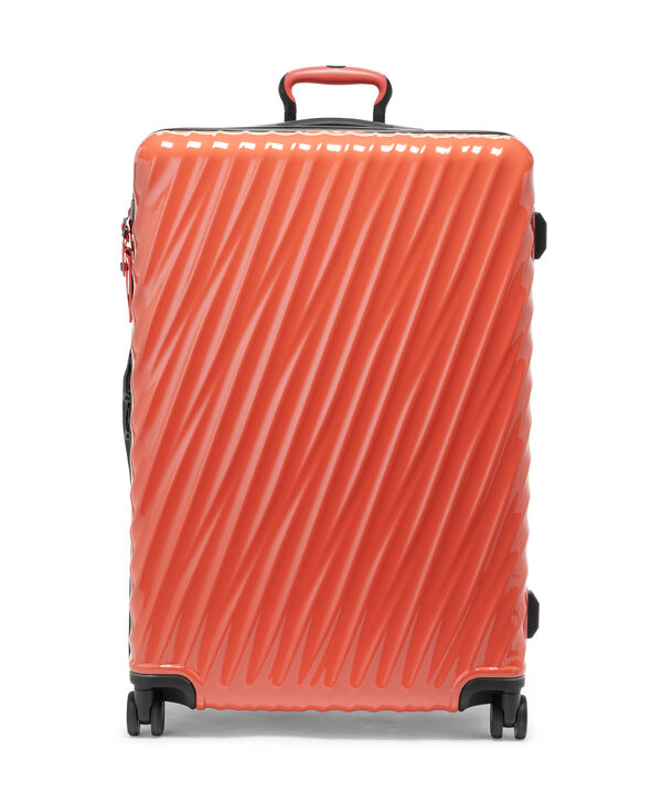 19 Degree Extended Trip Expandable 4 Wheeled Packing Case
