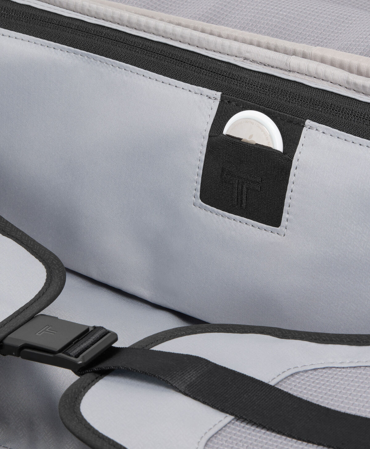 Alpha Dual Access Expandable Cabin