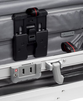International Expandable Carry-On 19 Degree Aluminum
