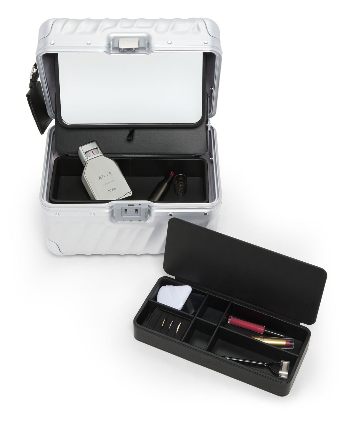 19 Degree Aluminium Train Case